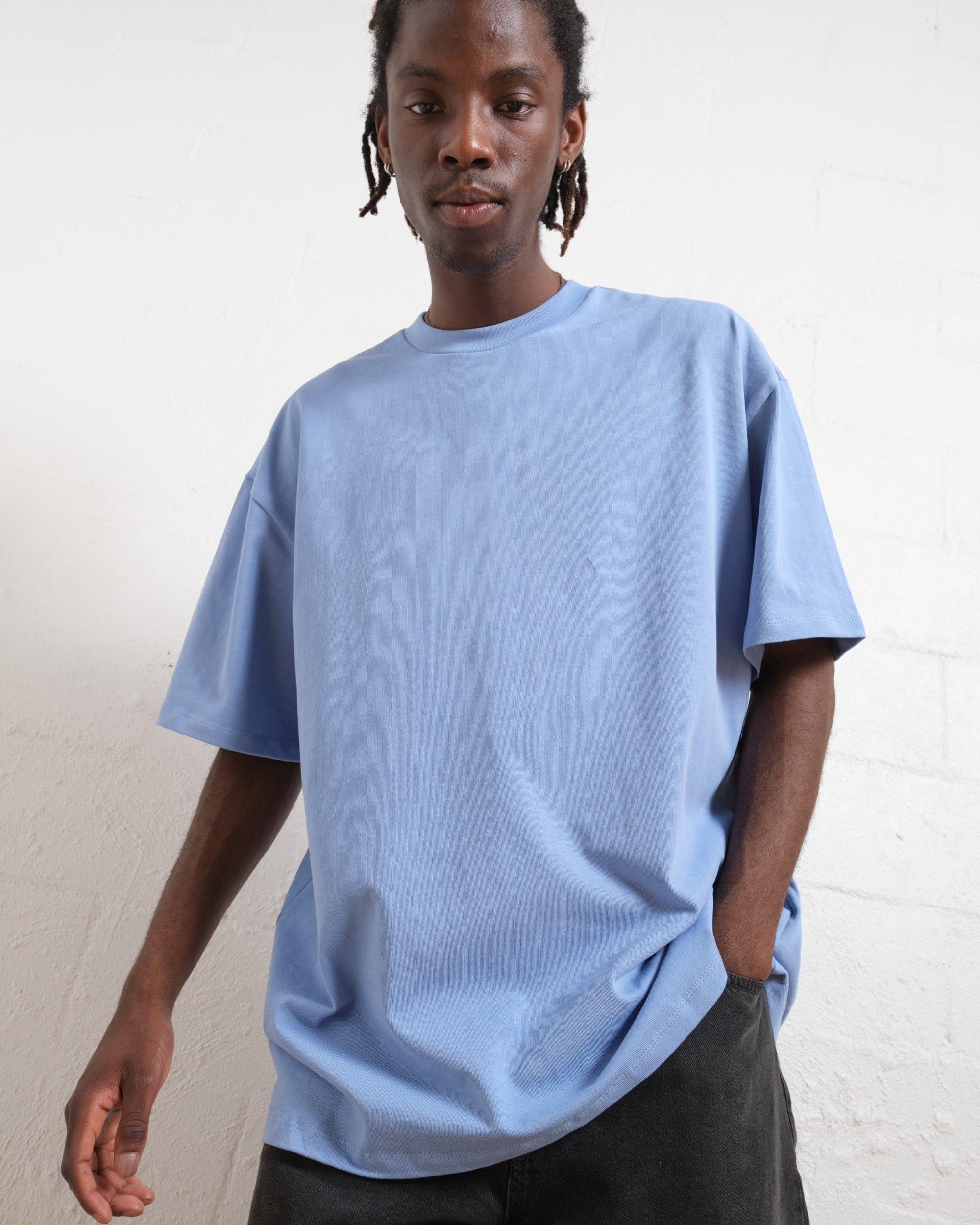 Oversized Unisex Tee - 90s Boxy Fit, Dropped Shoulders, 100% Combed Cotton 275 GSM