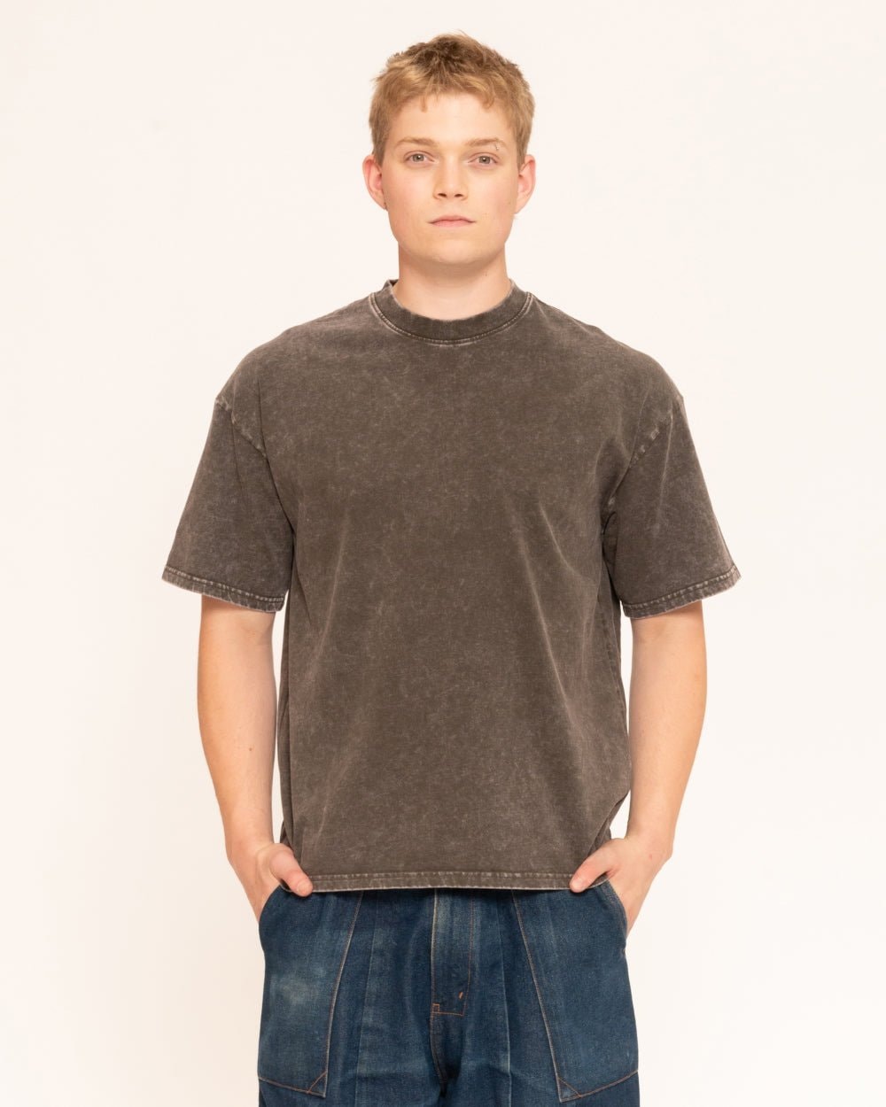 Oversized Unisex Tee - 90s Boxy Fit, Dropped Shoulders, 100% Combed Cotton 275 GSM