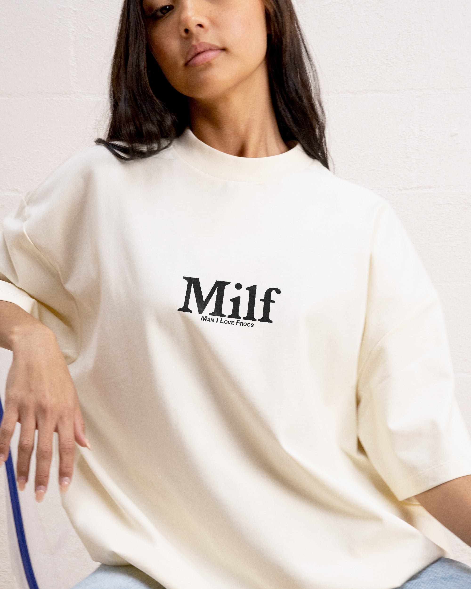 Man I Love Frogs Front and Back Oversized T-Shirt - Unisex 90s Boxy Fit Cotton Tee