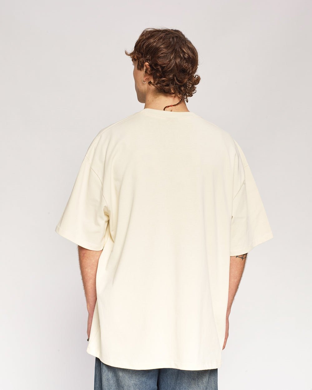 Oversized Unisex Tee - 90s Boxy Fit, Dropped Shoulders, 100% Combed Cotton 275 GSM