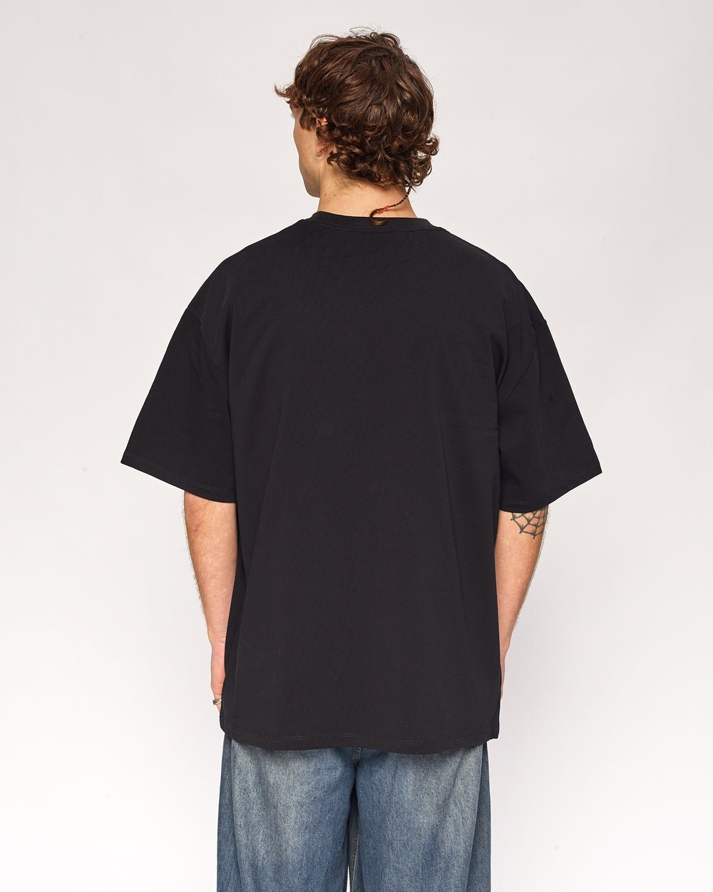 Oversized Unisex Tee - 90s Boxy Fit, Dropped Shoulders, 100% Combed Cotton 275 GSM